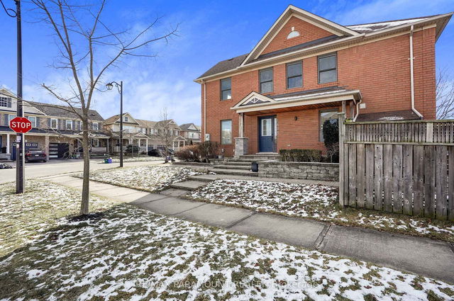 1605 Gowling Terrace