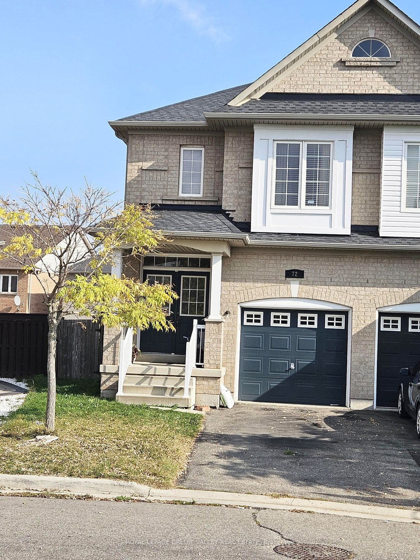 Semi-Detached House for lease at 72 Kilrea Way, Brampton, Credit Valley, L6X 0R3 - MLS: W11928247