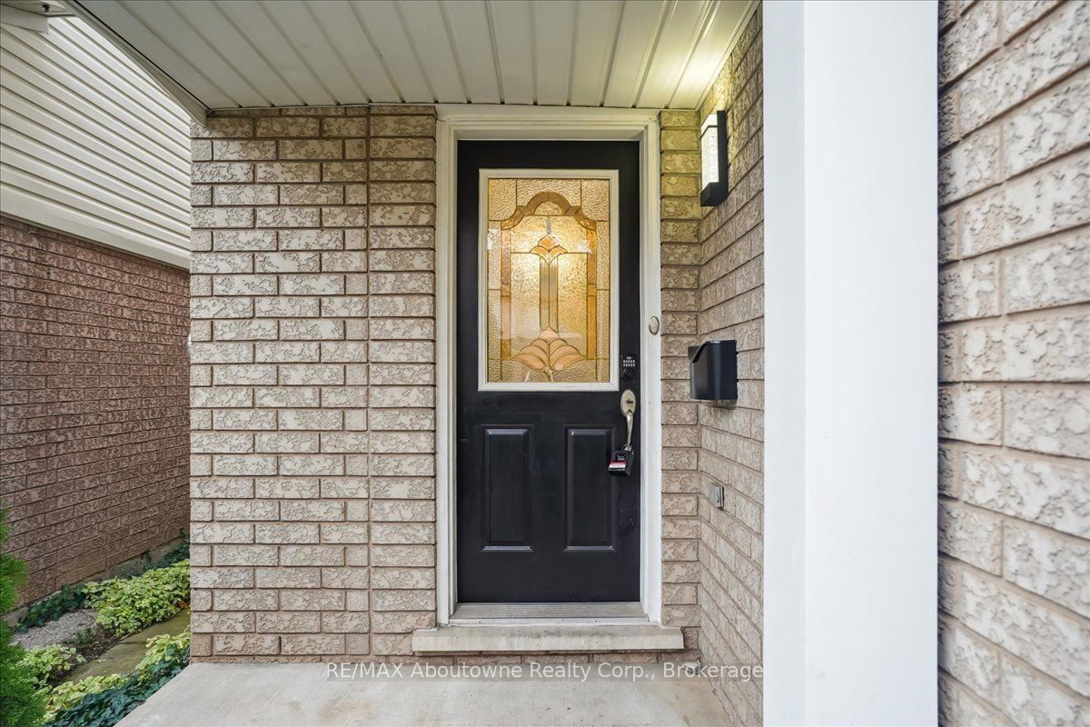 Detached House for sale at 5021 Bunton Crescent, Burlington, Orchard, L7L 6H2 - MLS: W11928276