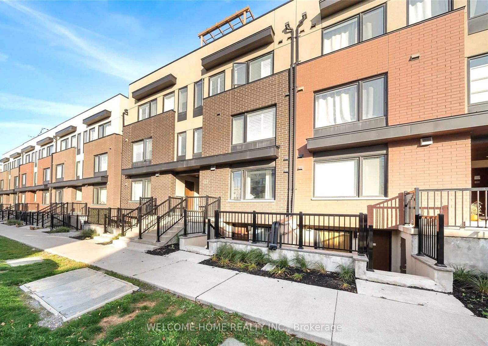 Townhouse for sale at 1-155 William Duncan Road, Toronto, Downsview-Roding-CFB, M3K 0B9 - MLS: W11928320