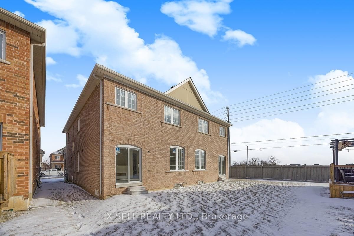 Semi-Detached House sold at 1098 Urell Way, Milton, Harrison, L9T 8V8 - MLS: W11928350