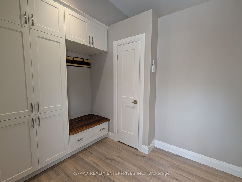 A - 1093 Gallagher Rd, Burlington, L7T 2M7 | Image 2