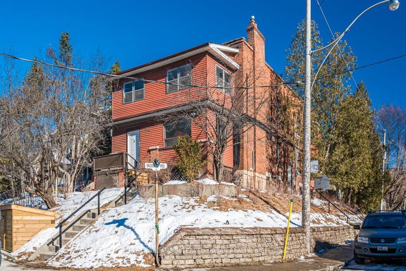 home for lease on 35 Indian Road