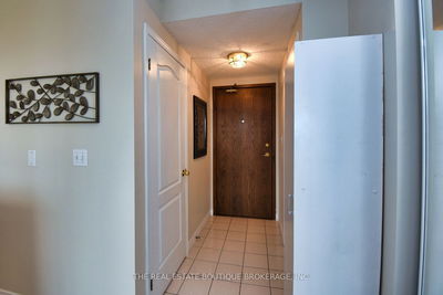 Unit 1508 — 1276 Maple Crossing Blvd, Burlington - Brant image-0-4