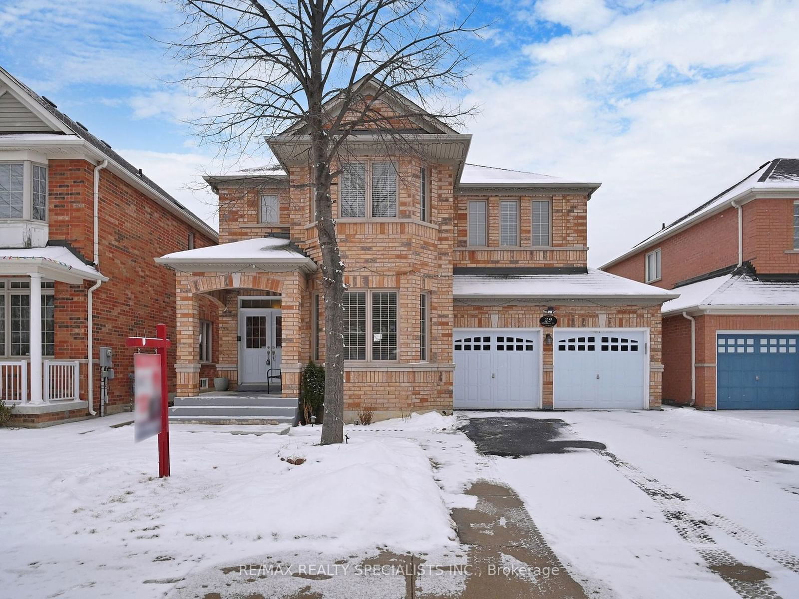 Detached House for sale at 29 Rathmore Street, Brampton, Bram East, L6P 2P3 - MLS: W11928512