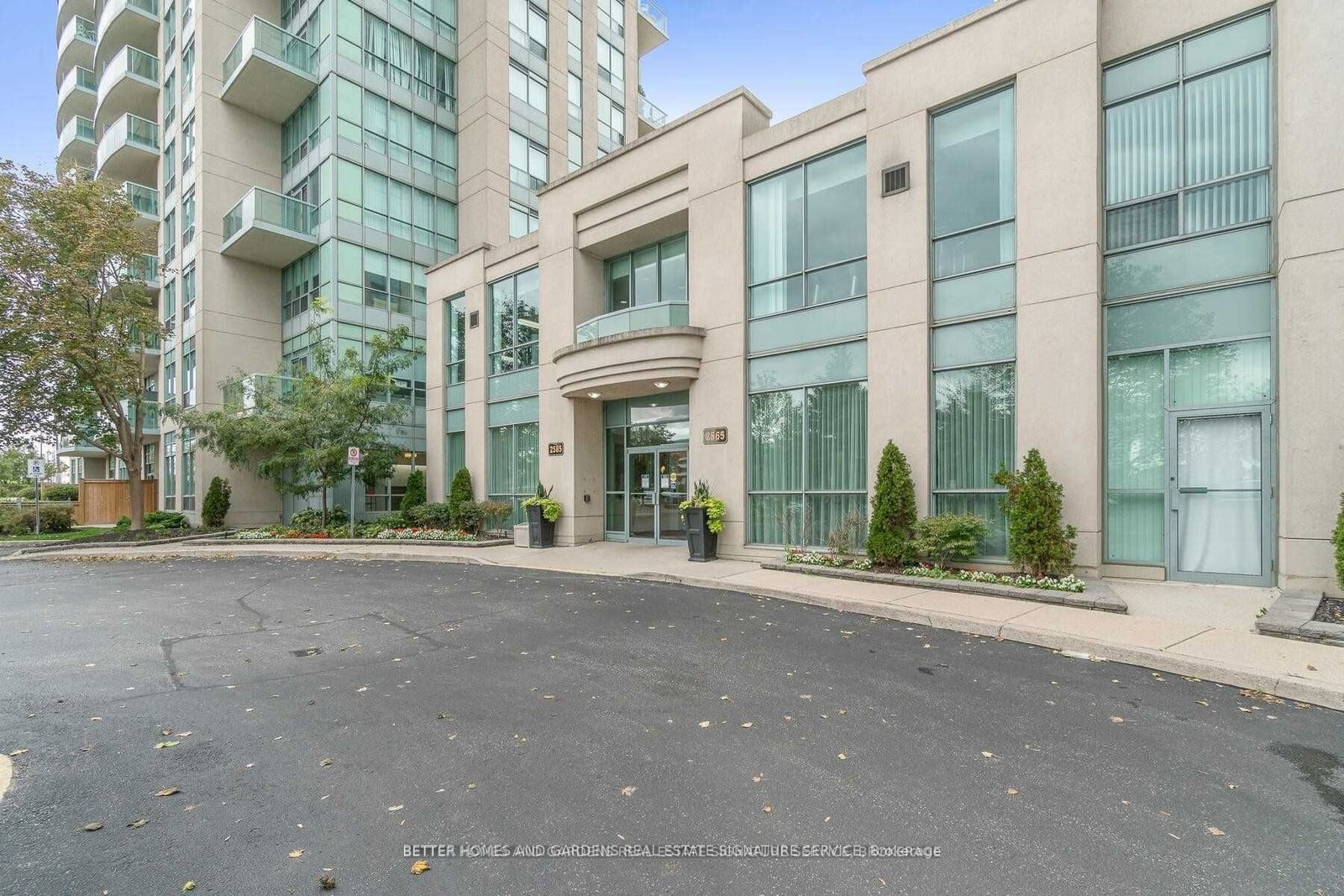 Condo for lease at 504-2585 Erin Centre Boulevard, Mississauga, Central Erin Mills, L5M 6Z7 - MLS: W11928562