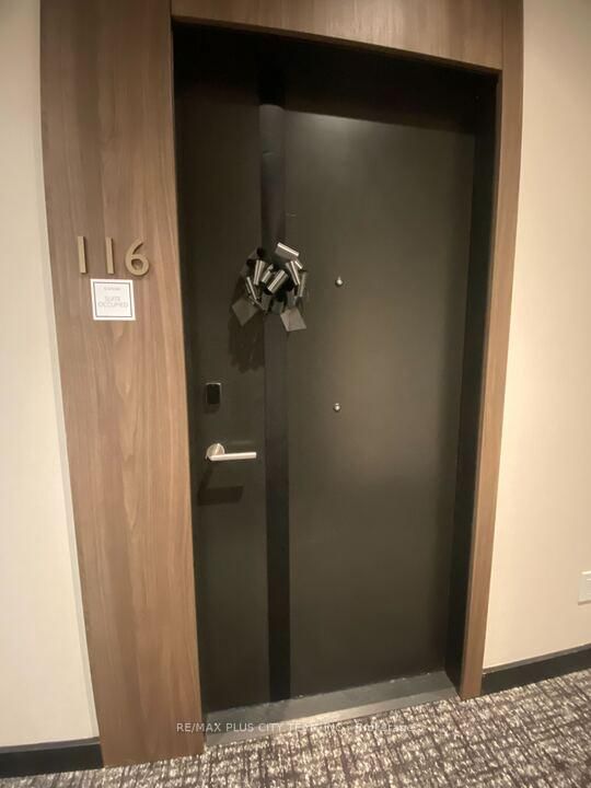 Room1