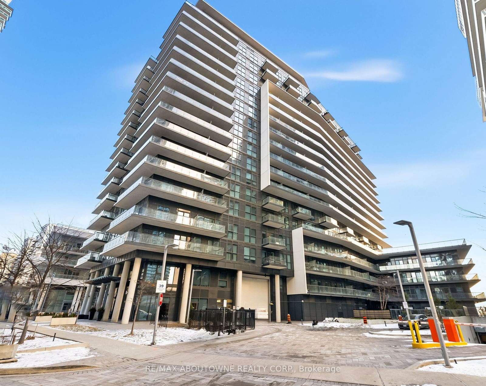 Condo for sale at 802-39 Annie Craig Drive, Toronto, Mimico, M8V 0H1 - MLS: W11928726