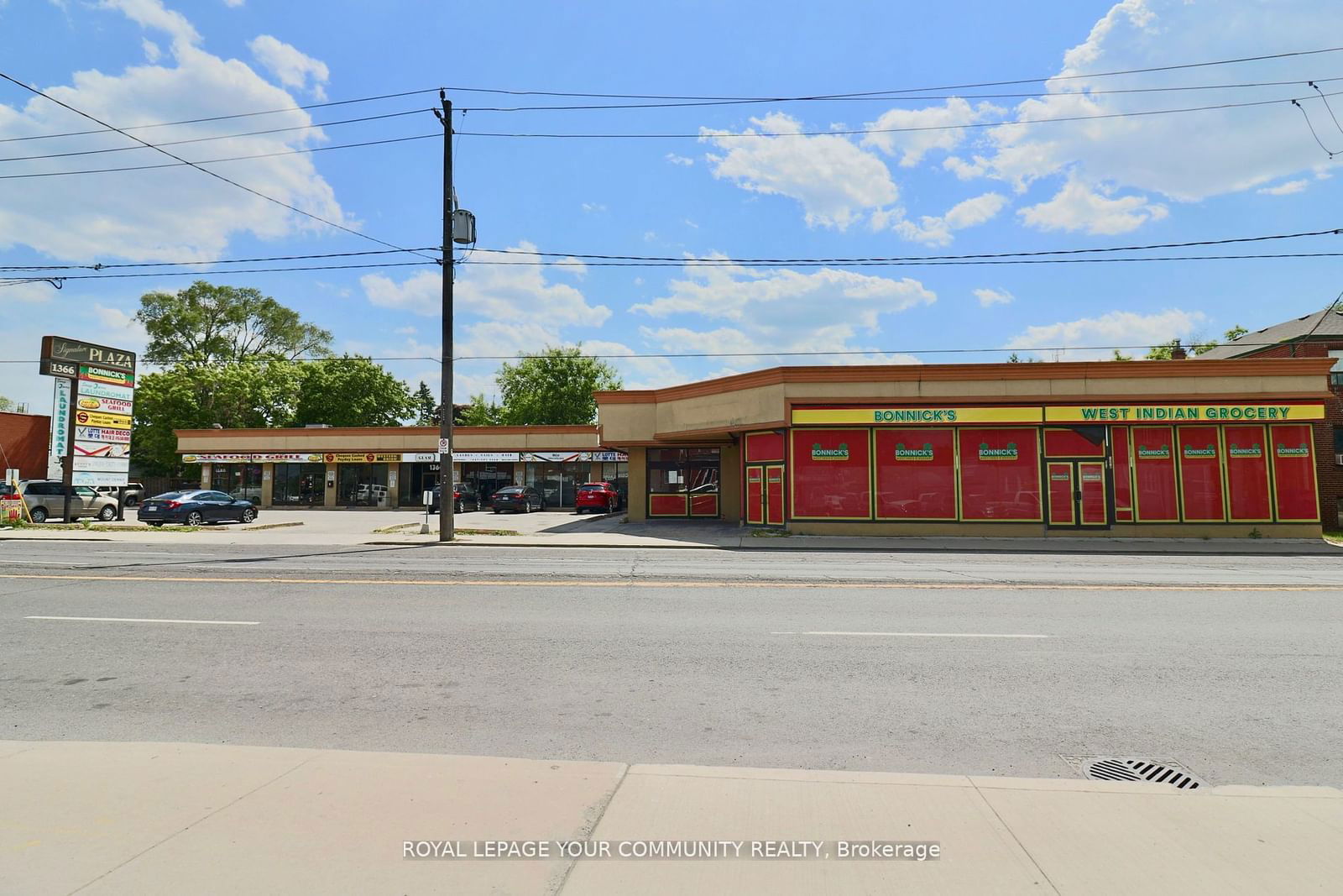 Building at 1370 Weston Road, Toronto, Mount Dennis