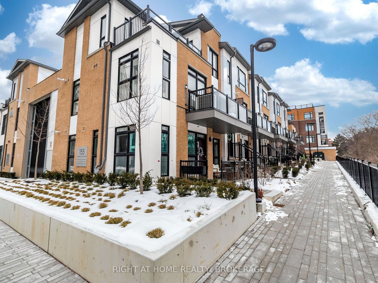 Townhouse for sale at 110-155 CANON JACKSON Drive, Toronto, Beechborough-Greenbrook, M6M 0E1 - MLS: W11928868