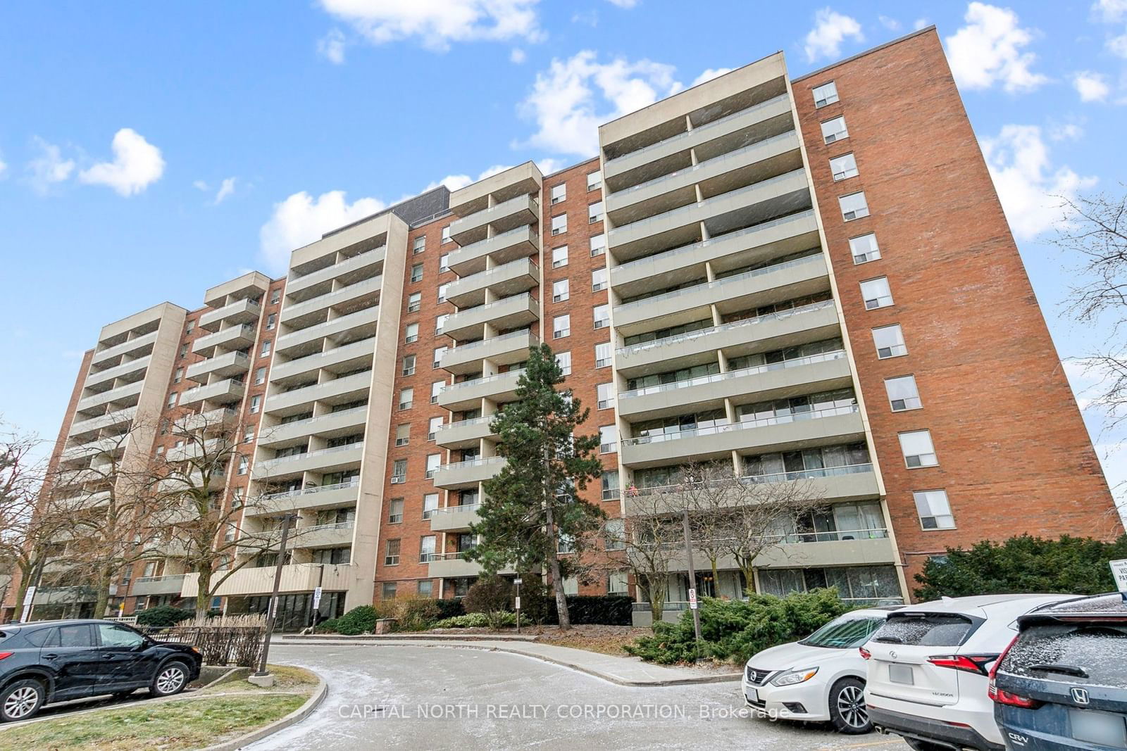 Condo for sale at 804-19 Four Winds Drive, Toronto, York University Heights, M3J 2S9 - MLS: W11928908