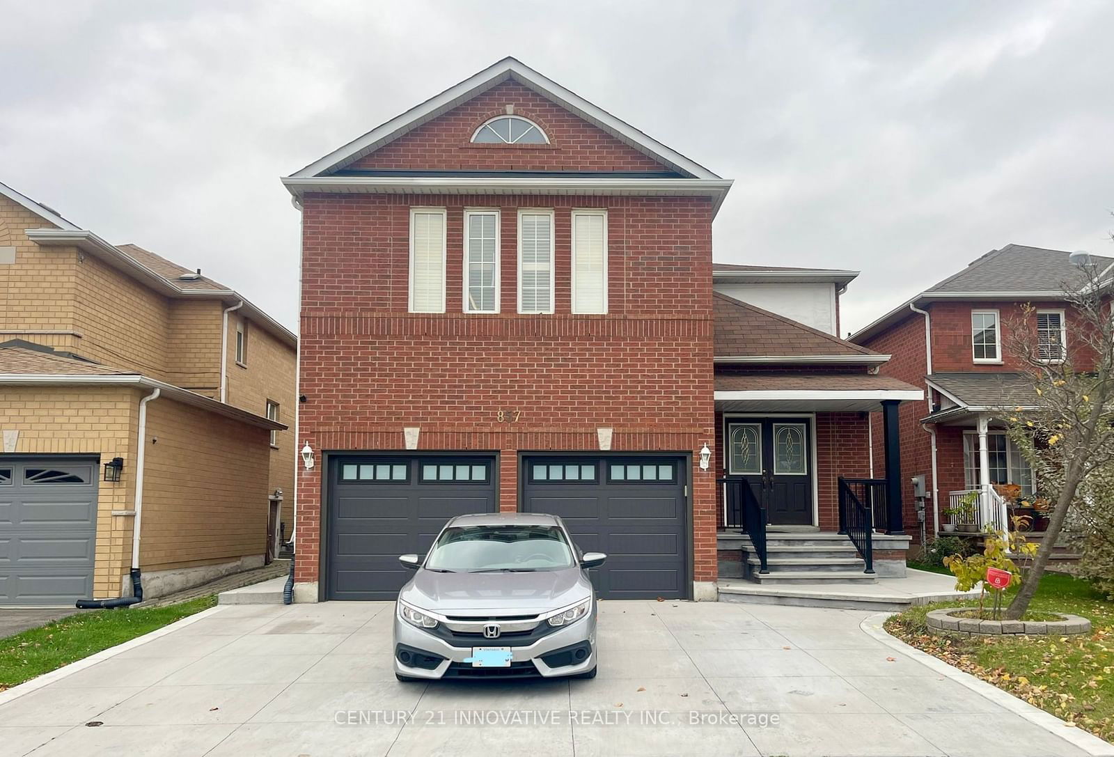 Detached House leased at 857 Preston Manor Drive, Mississauga, East Credit, L5V 2L7 - MLS: W11929047