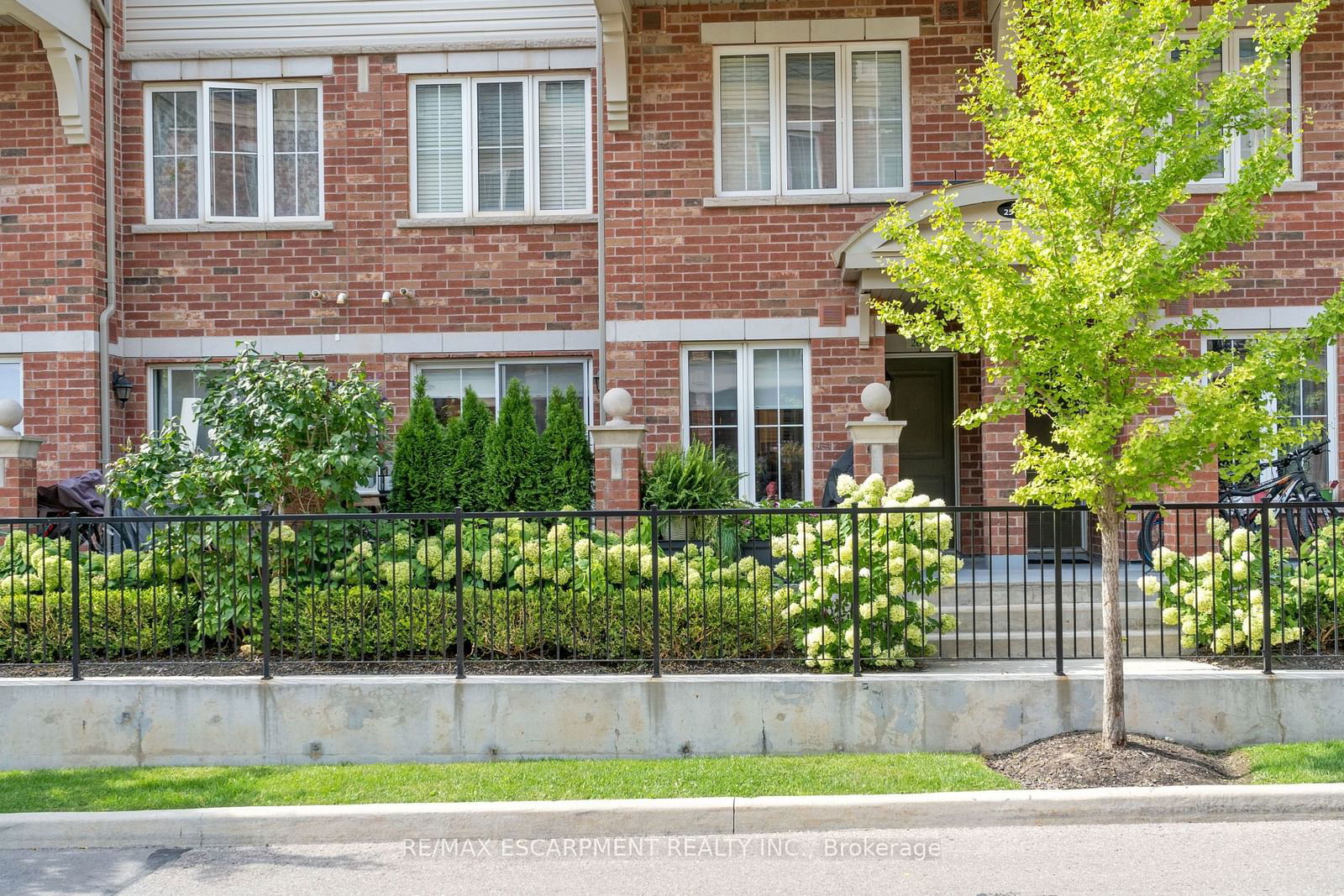 Townhouse for lease at 26-47 Hays Boulevard, Oakville, River Oaks, L6H 0J1 - MLS: W11929383