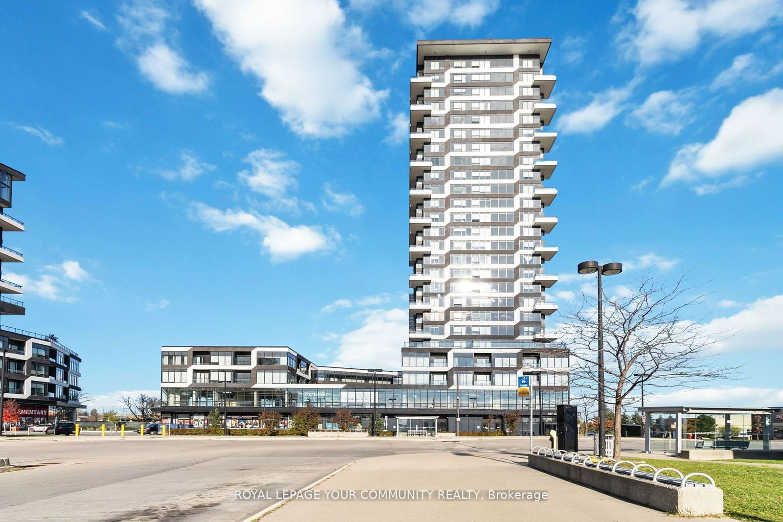 Condo leased at 2205-297 Oak Walk Drive, Oakville, RO River Oaks, L6H 3R6 - MLS: W11929488