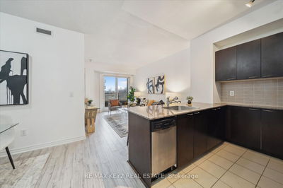 Unit 321 — 385 Prince Of Wales Dr, Mississauga - City Centre image-0-2