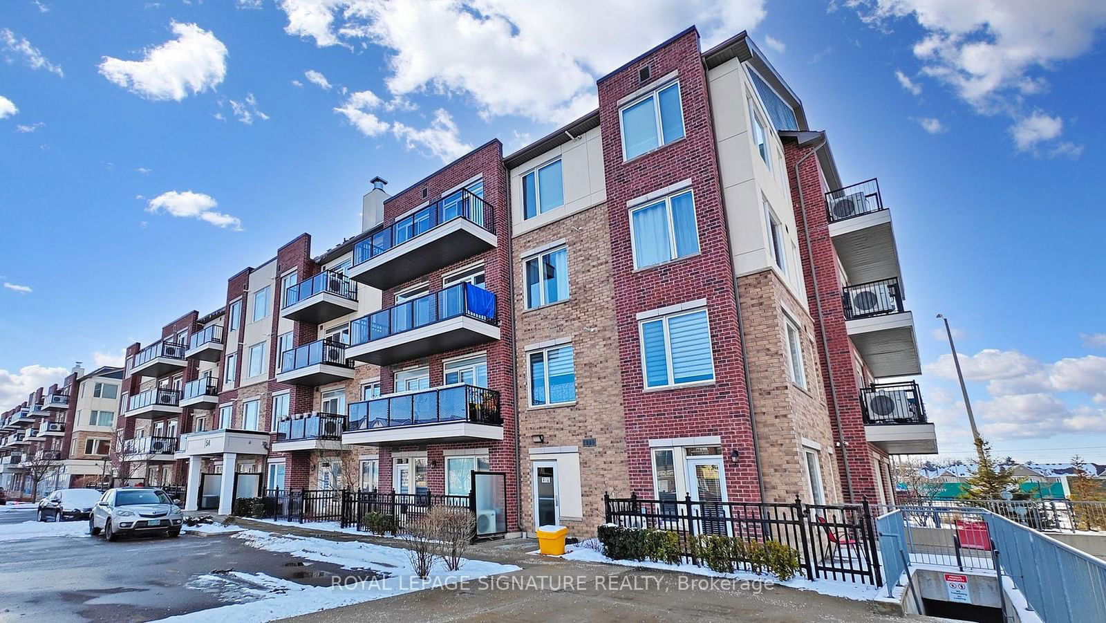 Condo for sale at 207-54 Sky Harbour Drive, Brampton, Bram West, L6Y 6B9 - MLS: W11929565