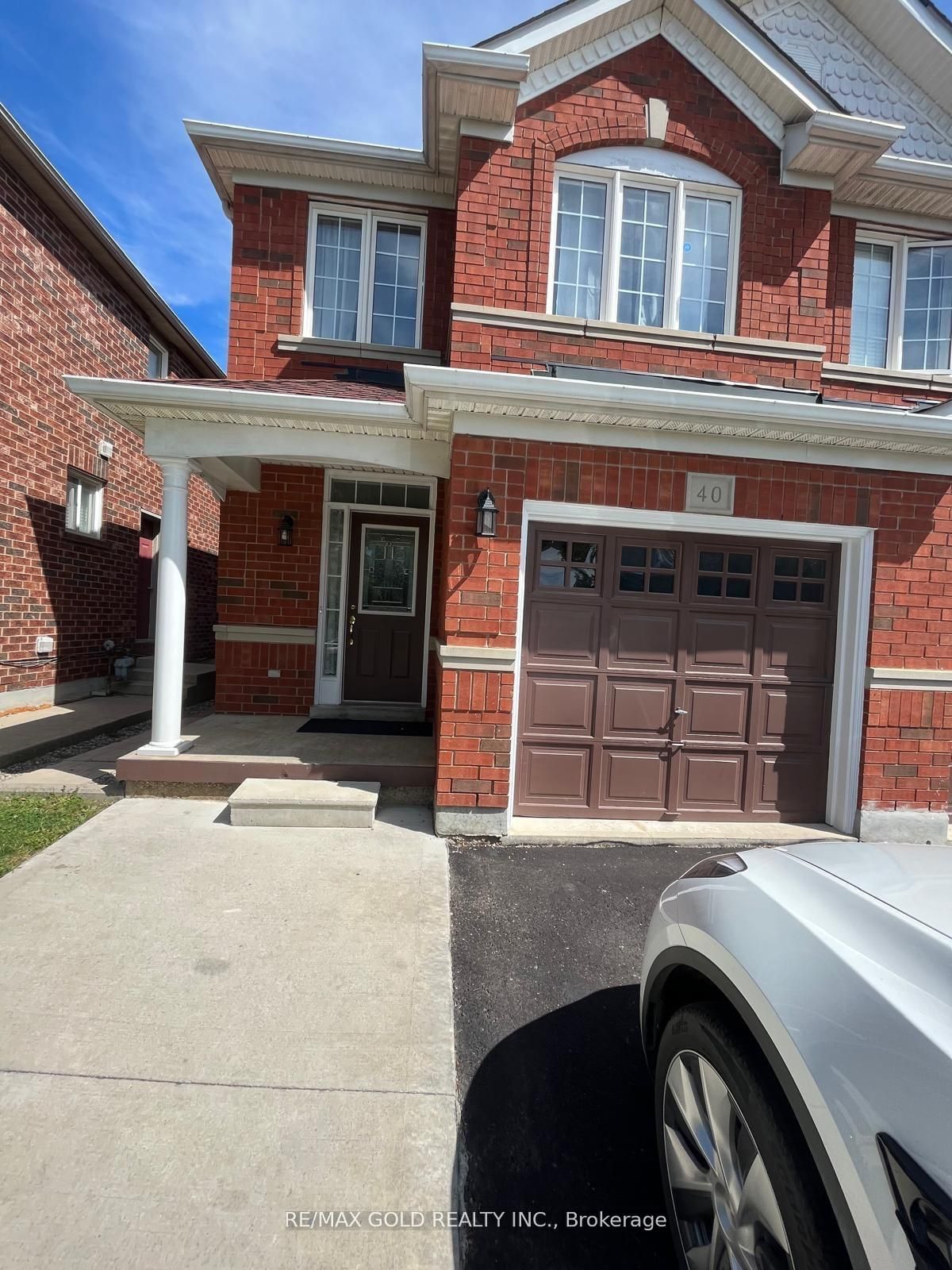 Semi-Detached House for lease at 40 Rockrose Drive, Brampton, Sandringham-Wellington, L6R 2Z7 - MLS: W11929695