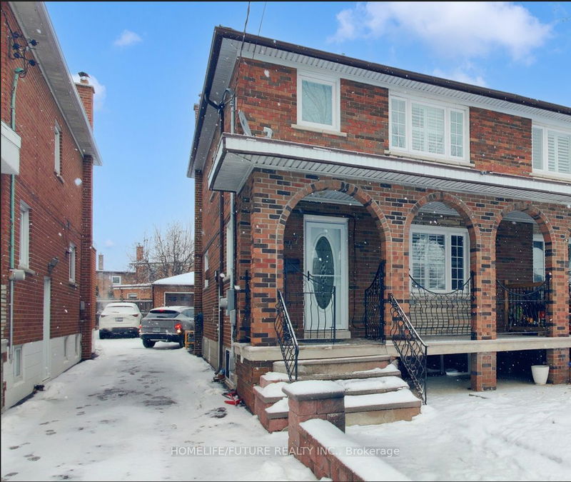 847 Runnymede Rd, Toronto - Rockcliffe-Smythe image-0-0