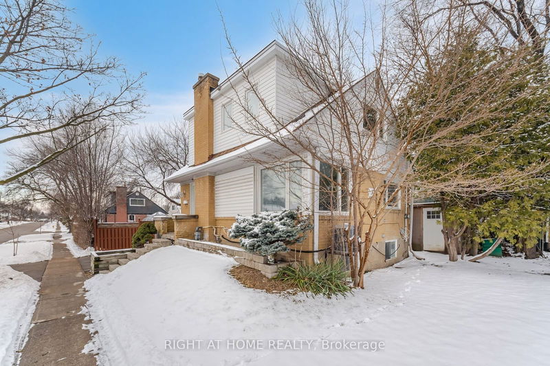 41 Tofield Cres, Toronto - Rexdale-Kipling image-0-0