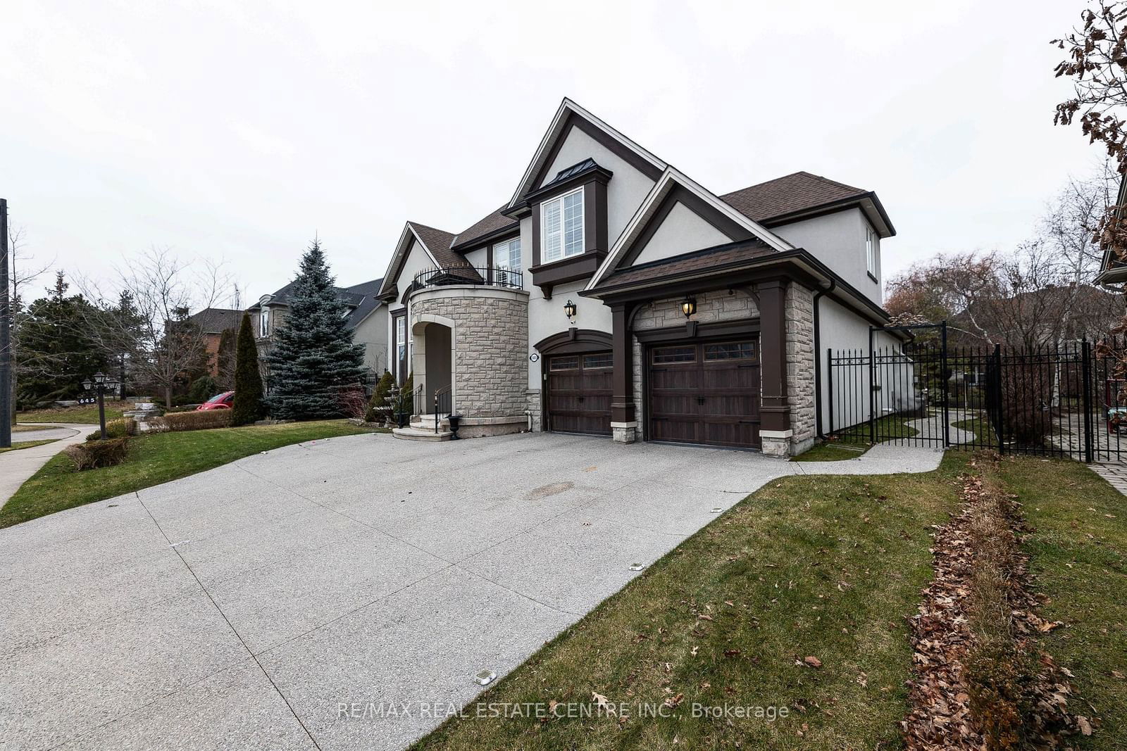 Detached House for lease at 645 Cranleigh Court, Mississauga, Lorne Park, L5H 4M5 - MLS: W11930112