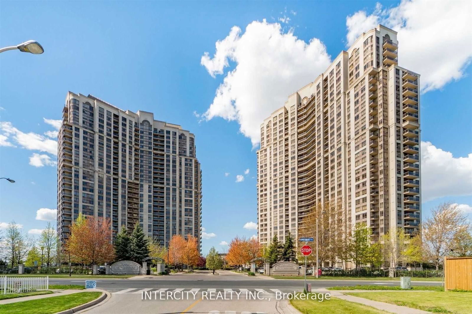 Condo for lease at 2116-700 Humberwood Boulevard, Toronto, West Humber-Clairville, M9W 7J4 - MLS: W11930458