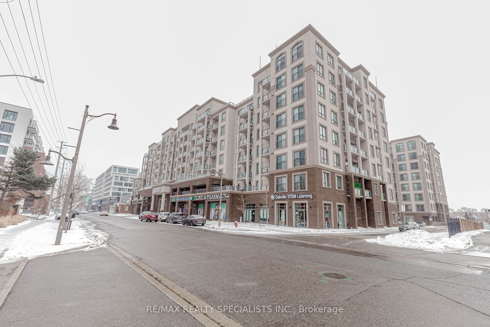 Condo sold at 616-2486 OLD BRONTE Road, Oakville, Palermo West, L6M 4S2 - MLS: W11930463