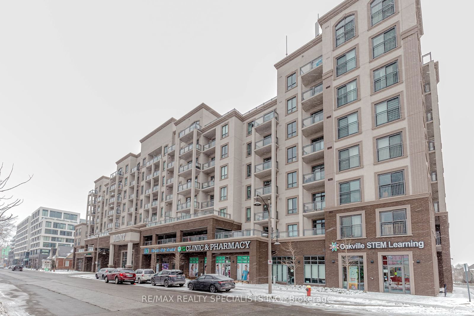 Condo sold at 616-2486 OLD BRONTE Road, Oakville, Palermo West, L6M 4S2 - MLS: W11930463