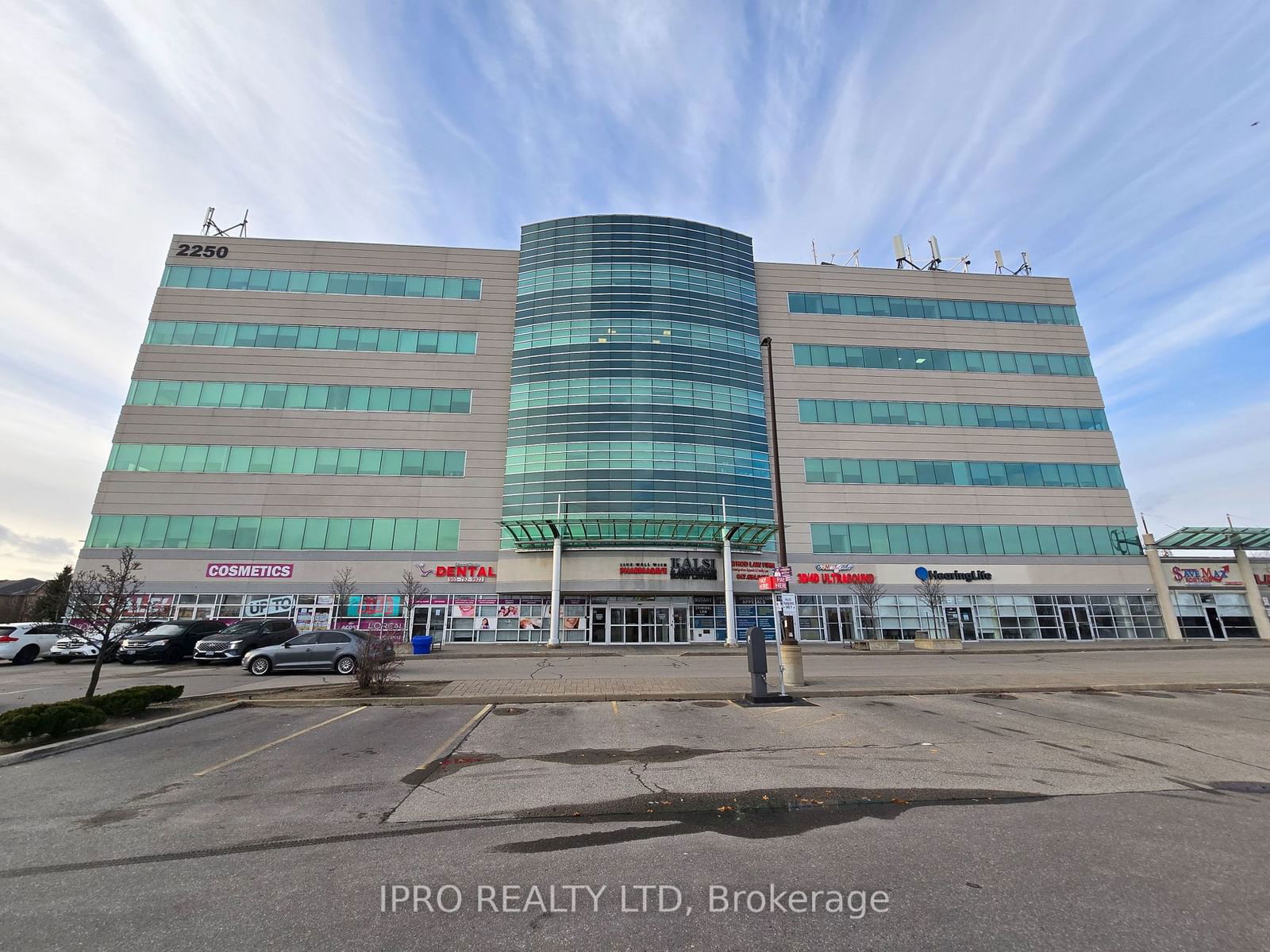 Office for sale at 216-2250 Bovaird Drive, Brampton, Sandringham-Wellington, L6R 3J5 - MLS: W11930497