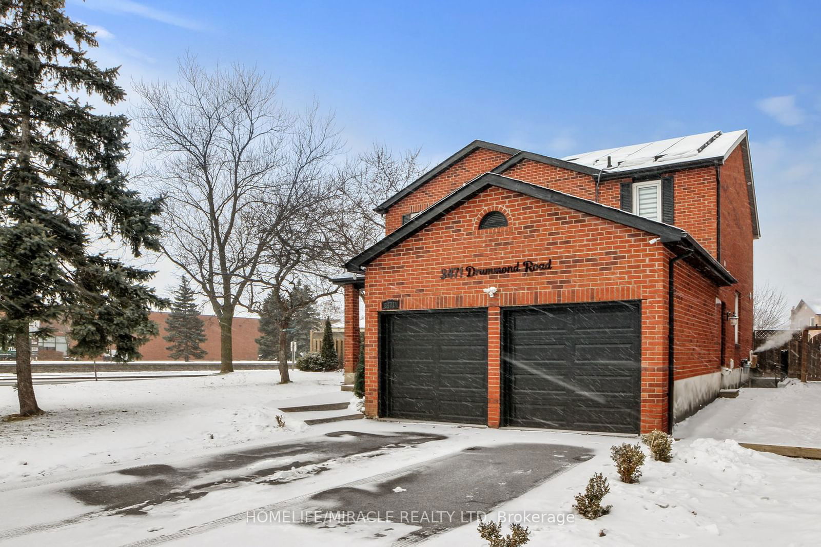 Detached House for sale at 3471 Drummond Drive, Mississauga, Erin Mills, L5L 4H6 - MLS: W11930552