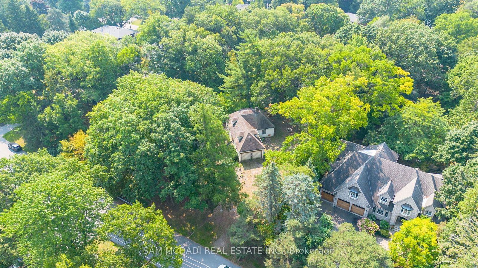 Building at 1322 Birchview Drive, Mississauga, Lorne Park