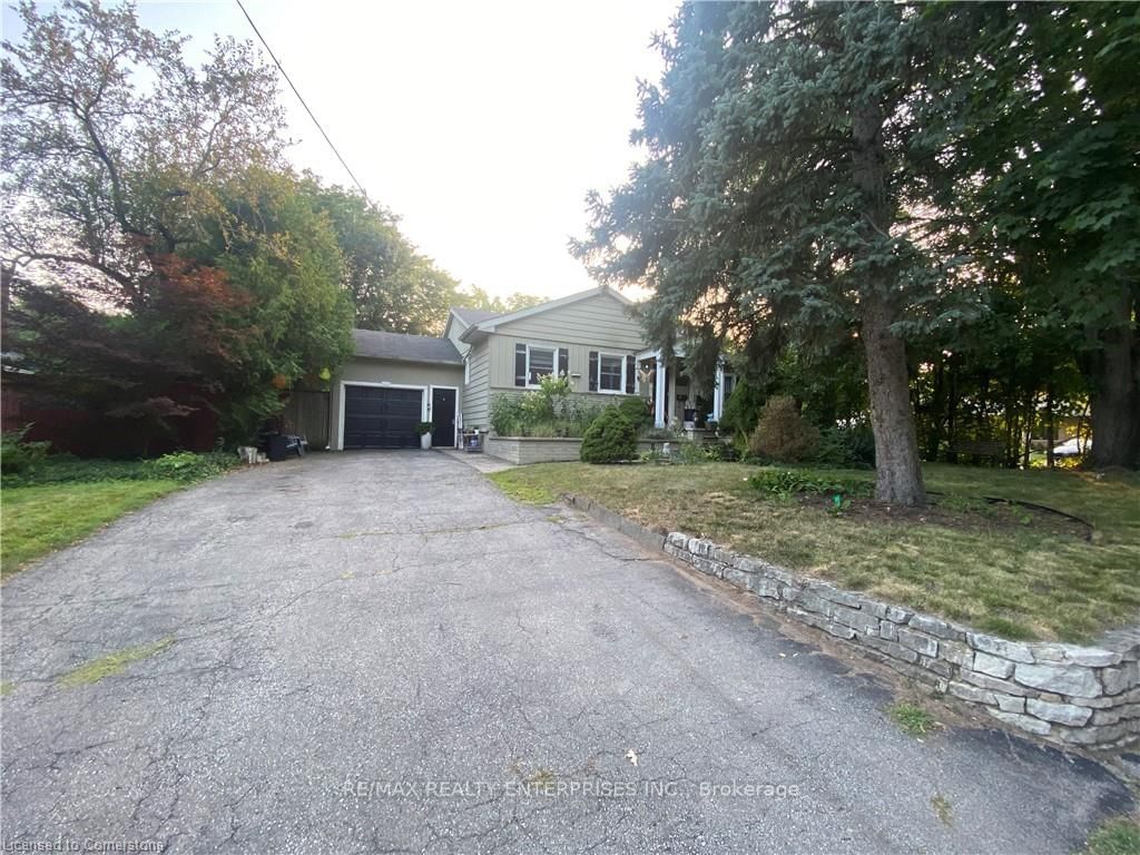 Detached House for lease at BSMT-520 Dynes Road, Burlington, Roseland, L7N 2T9 - MLS: W11930586