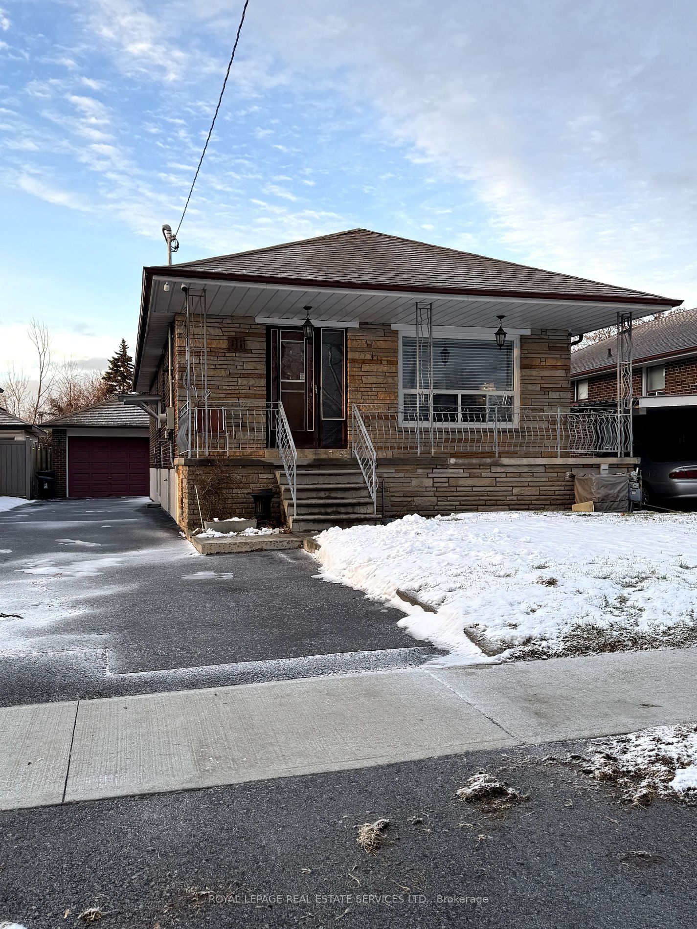 Detached House for lease at Main-66 Nordin Avenue, Toronto, Islington-City Centre West, M8Z 2B3 - MLS: W11930657