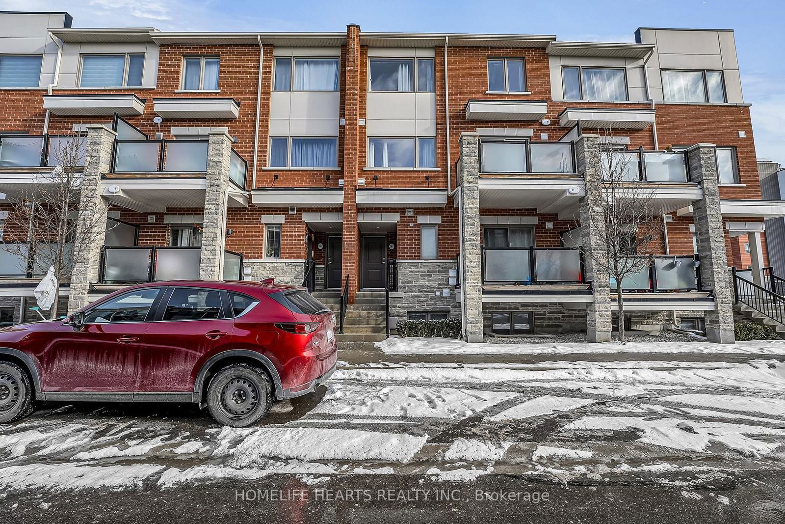 Townhouse for sale at 11-250 Lagerfeld Drive, Brampton, Northwest Brampton, L7A 5G9 - MLS: W11930685