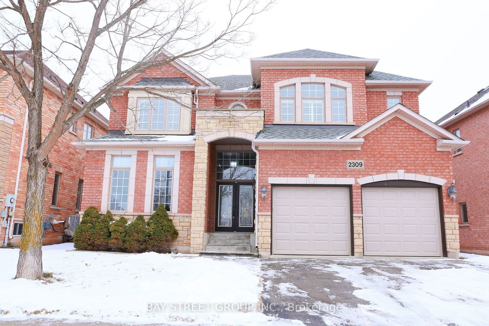 Detached House for sale at 2309 Coronation Drive, Oakville, Iroquois Ridge North, L6H 7N1 - MLS: W11930817