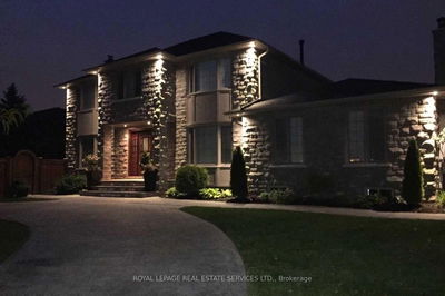 4415 Trailmaster Dr, Mississauga - East Credit image-0-3
