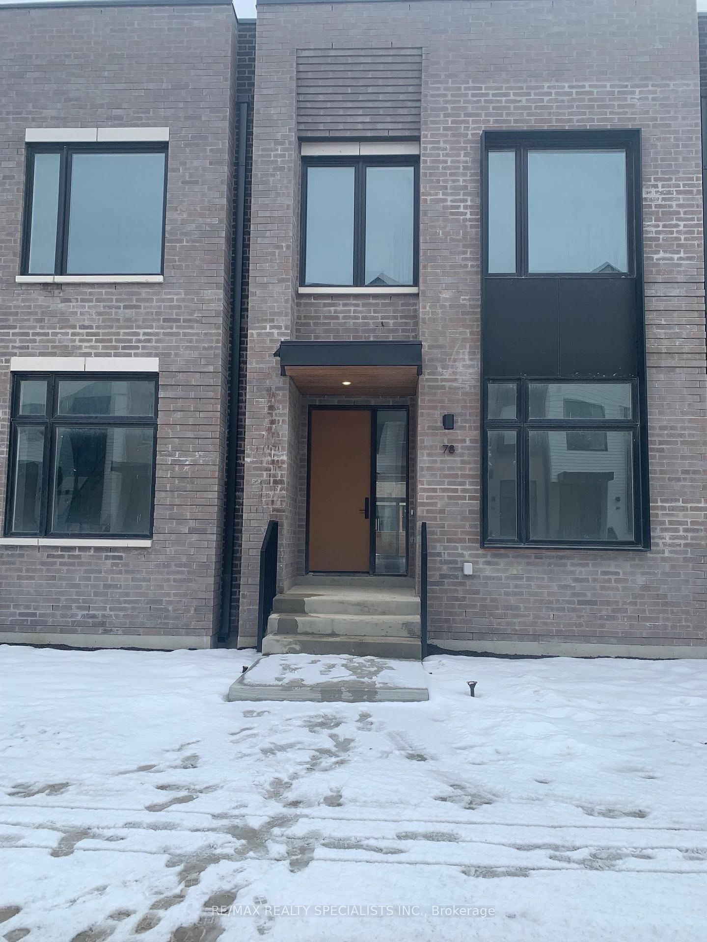 Townhouse leased at 78-50 Lou Parsons Way, Mississauga, Port Credit, L5H 0B2 - MLS: W11930903