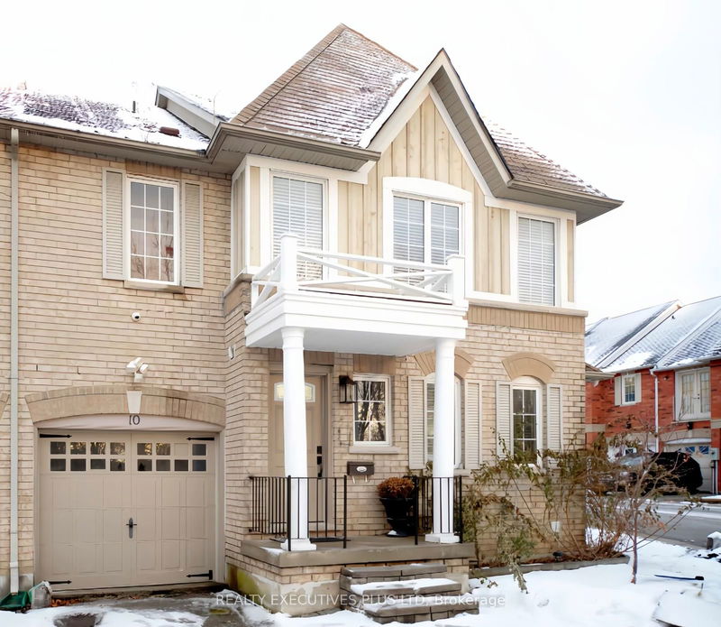 home for sale on 10 Dellview Way