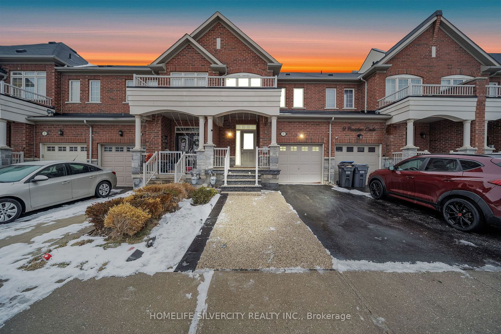 Townhouse for sale at 7 Pendulum Circle, Brampton, Sandringham-Wellington, L6R 3N5 - MLS: W11930985