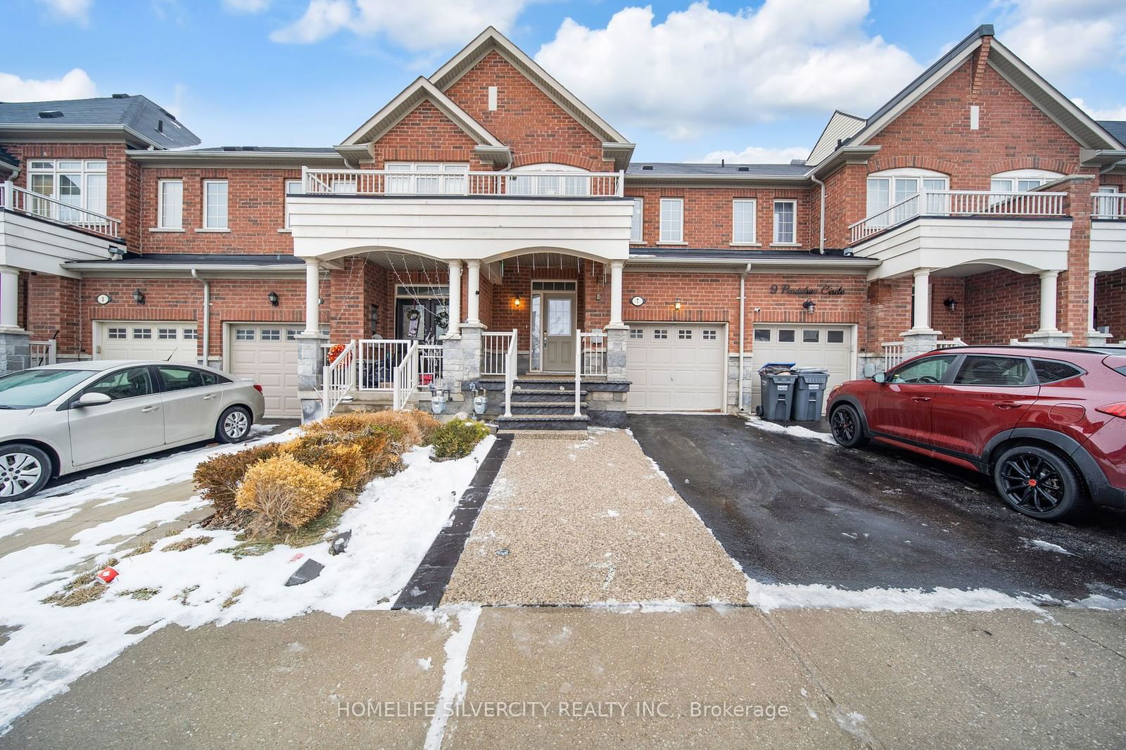 Townhouse for sale at 7 Pendulum Circle, Brampton, Sandringham-Wellington, L6R 3N5 - MLS: W11930985