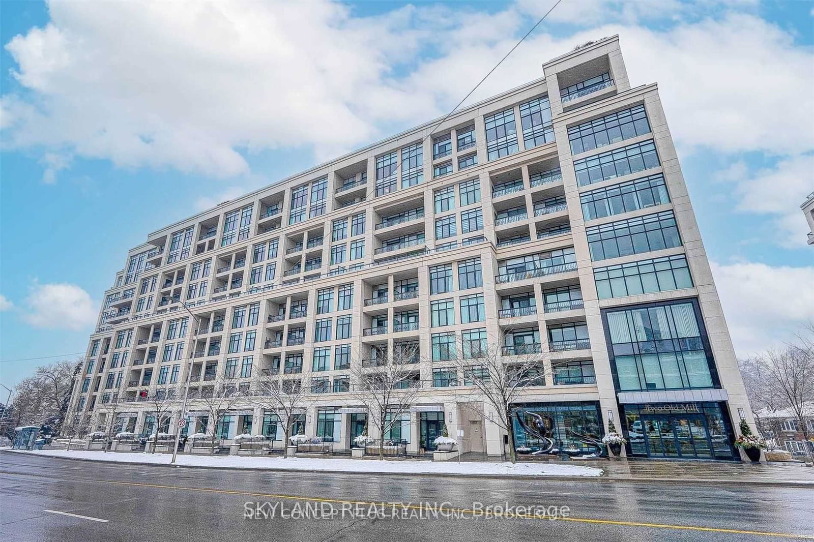 Condo for lease at 101-2 Old Mill Drive, Toronto, High Park-Swansea, M6S 0A2 - MLS: W11931010