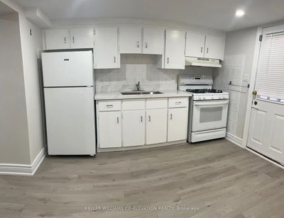 Unit lower — 41 Northcliffe Blvd, Toronto - Corso Italia-Davenport image-0-2