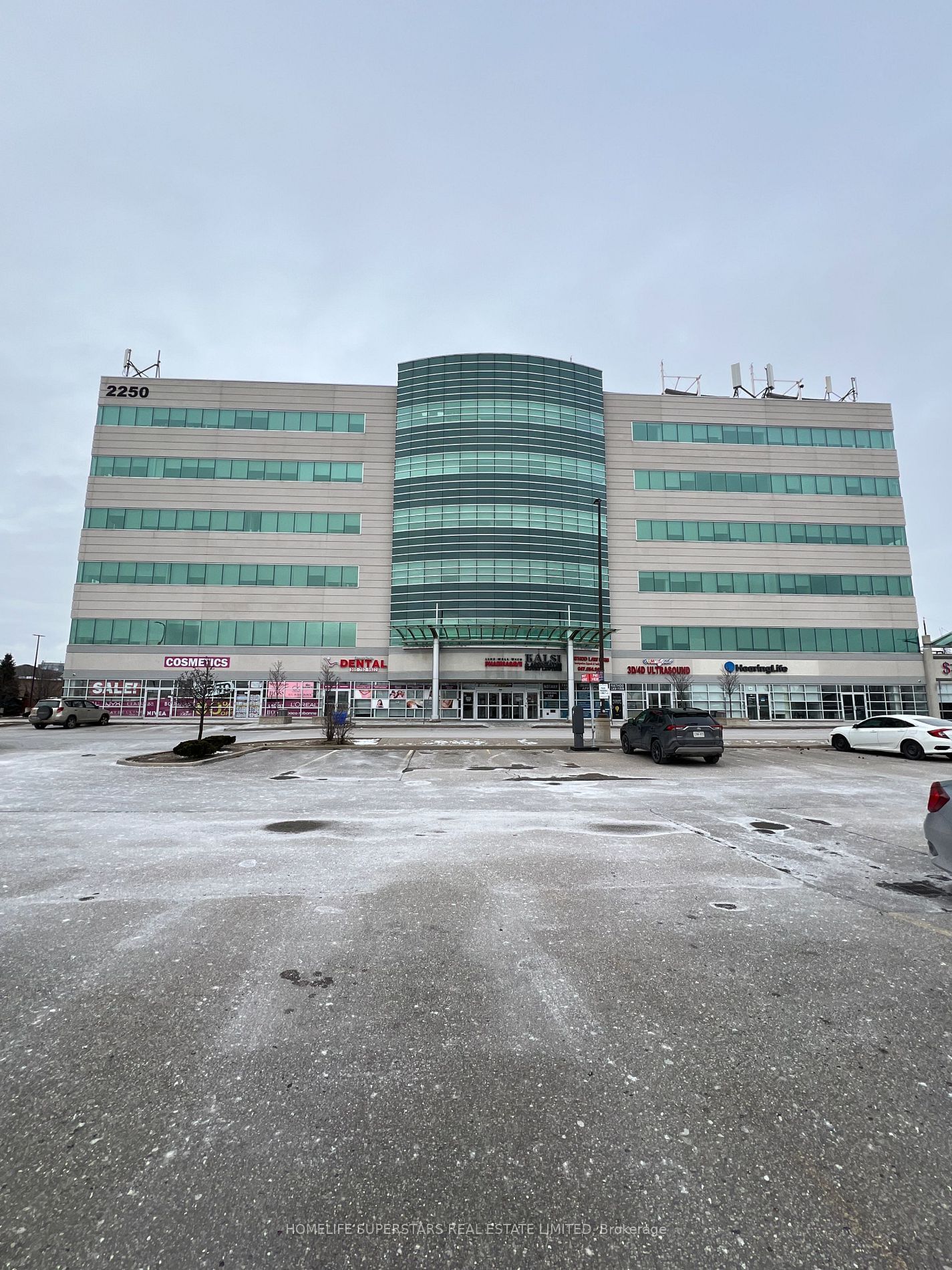 Office for sale at 607-2250 Bovaird Drive, Brampton, Sandringham-Wellington, L6R 0W3 - MLS: W11931035