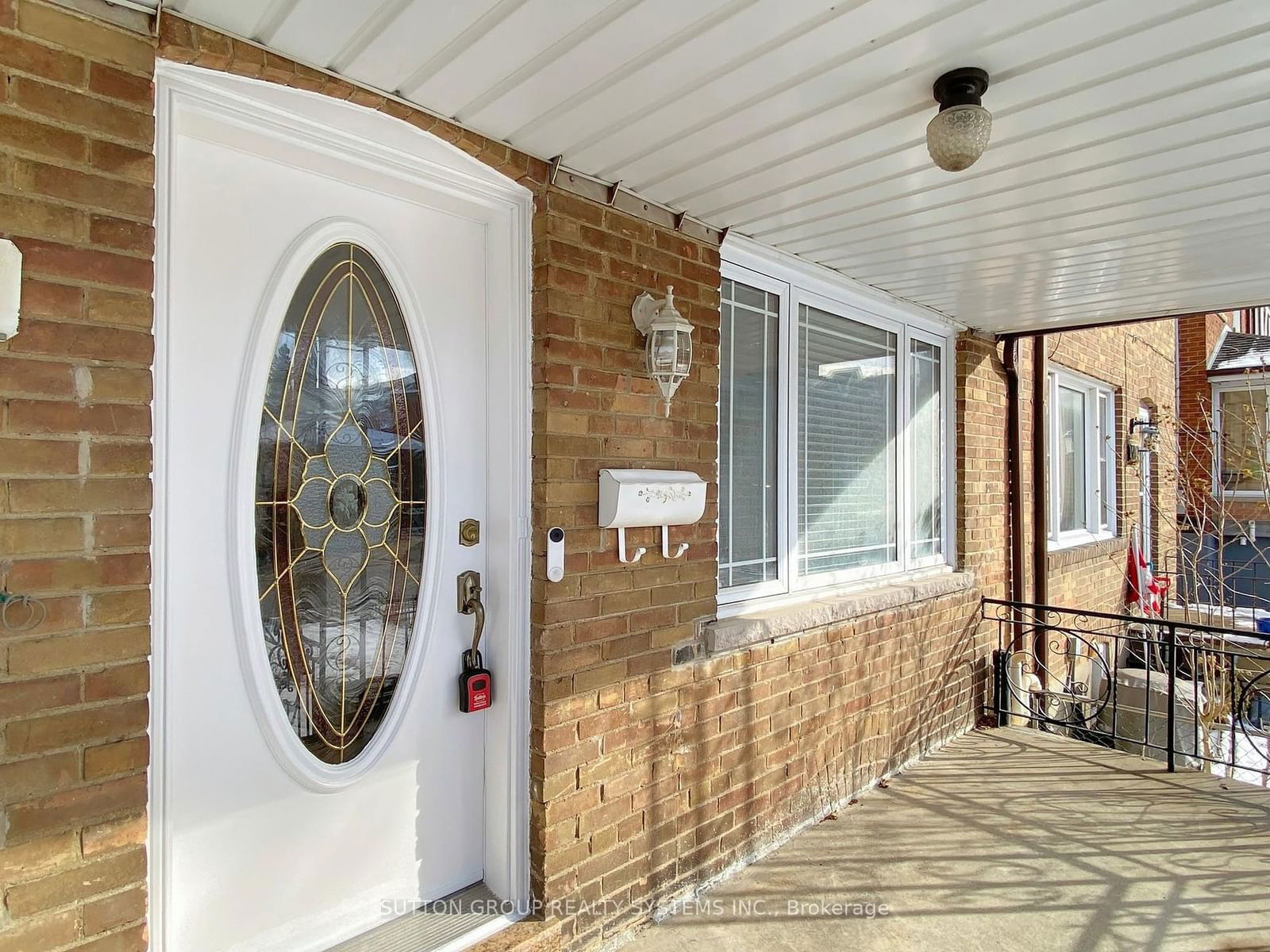 Semi-Detached House for sale at 511 Mcroberts Avenue, Toronto, Caledonia-Fairbank, M6E 4R3 - MLS: W11931168