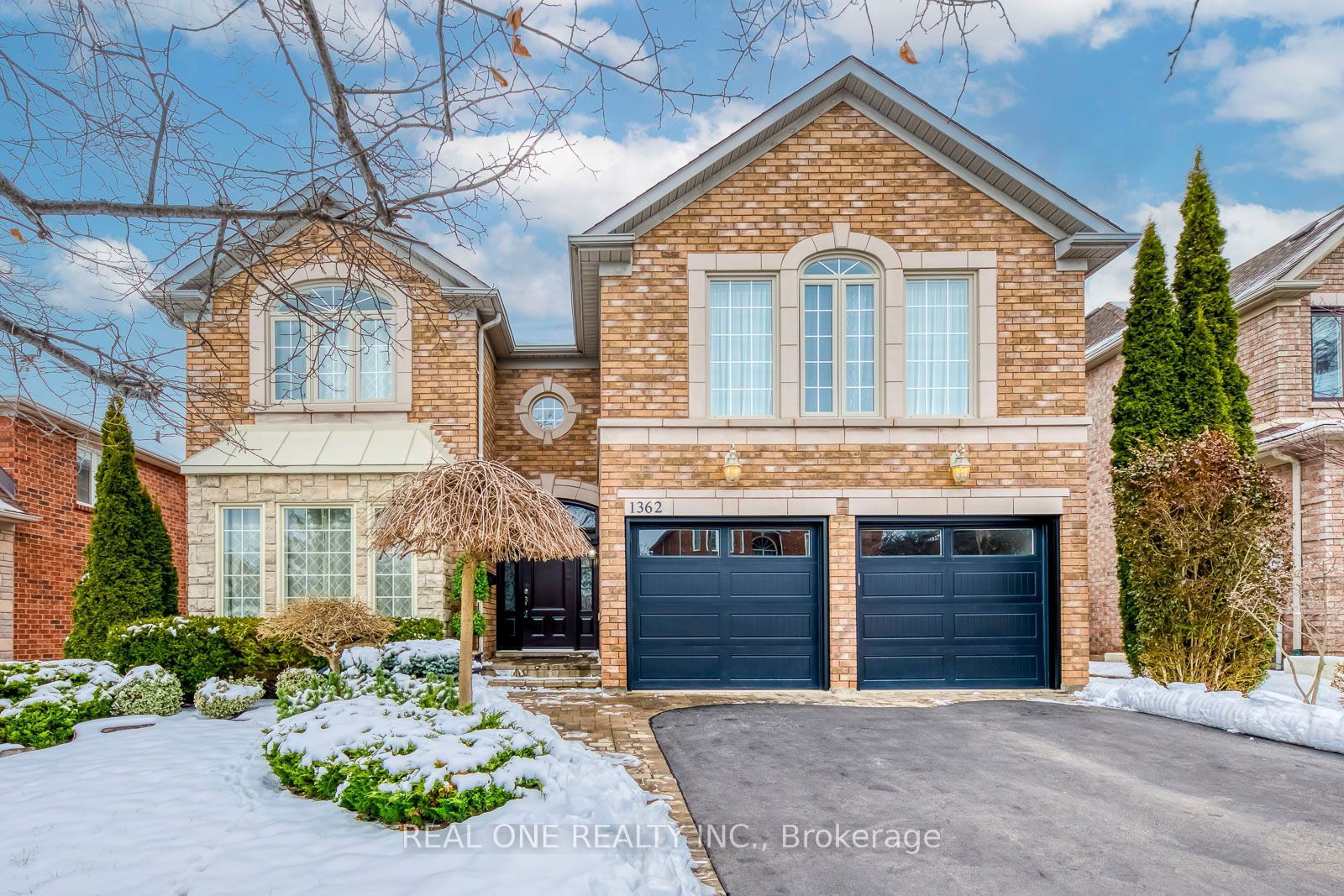 Detached House for lease at 1362 Creekwood Trail, Oakville, Iroquois Ridge North, L6H 6C7 - MLS: W11931283