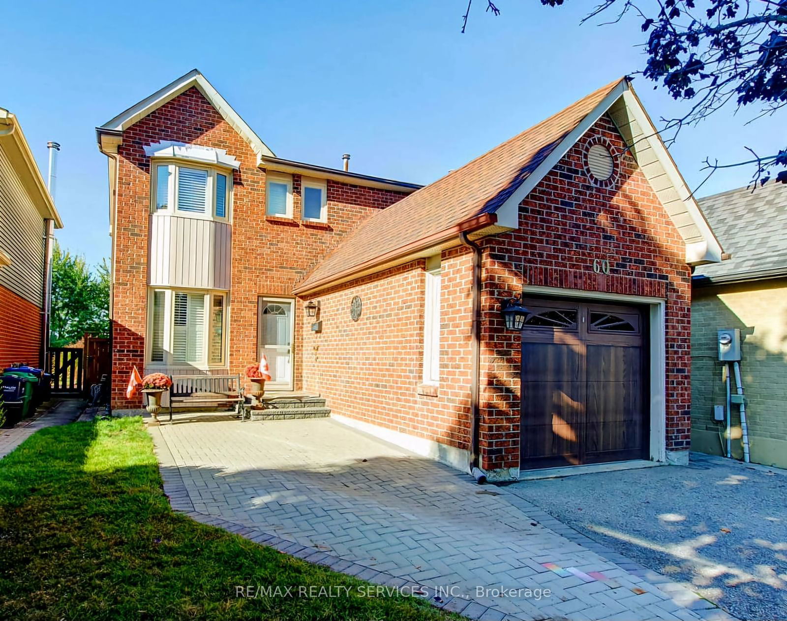 Detached House for sale at 60 Rawling Crescent, Brampton, Heart Lake East, L6Z 1N8 - MLS: W11931392