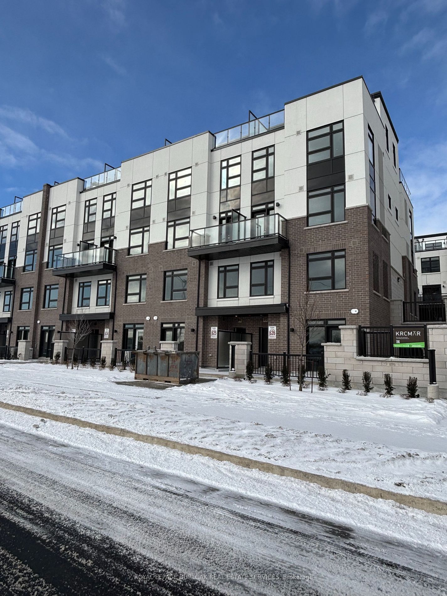 Townhouse for lease at 115-1585 Rose Way, Milton, 1026 - CB Cobban, L9E 1V8 - MLS: W11931905