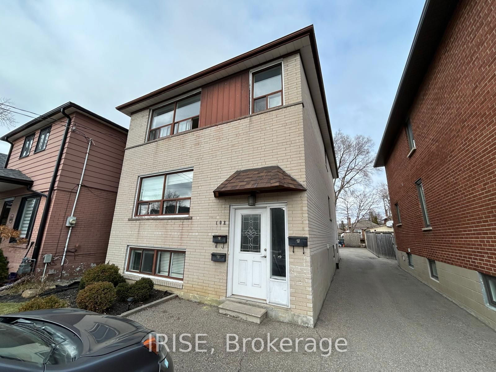 Semi-Detached House for lease at 2-102 Melrose Street, Toronto, Mimico, M8Y 1B3 - MLS: W11931948