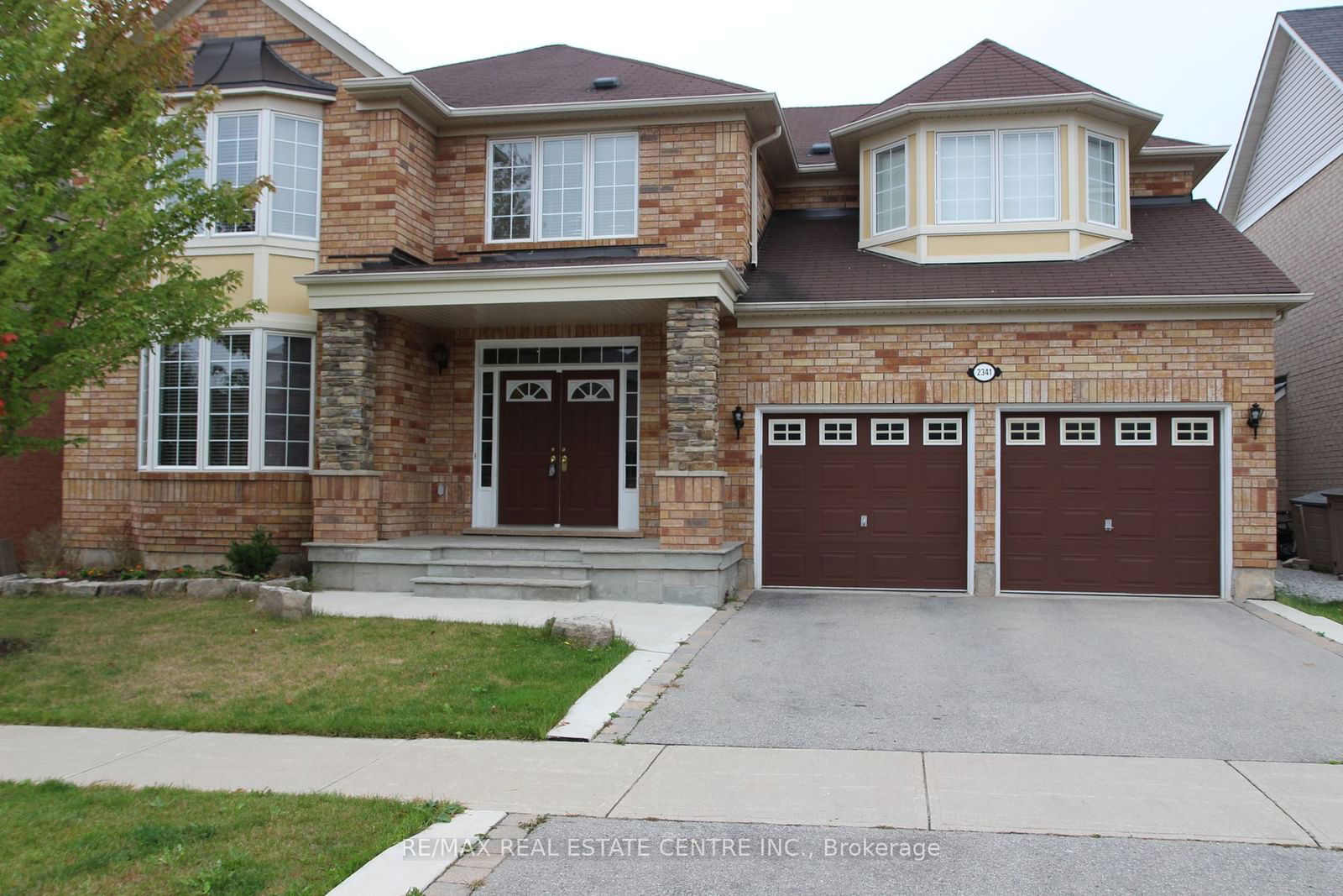 Detached House for lease at 2341 Canonridge Circle, Oakville, 1019 - WM Westmount, L6M 4T9 - MLS: W11931969