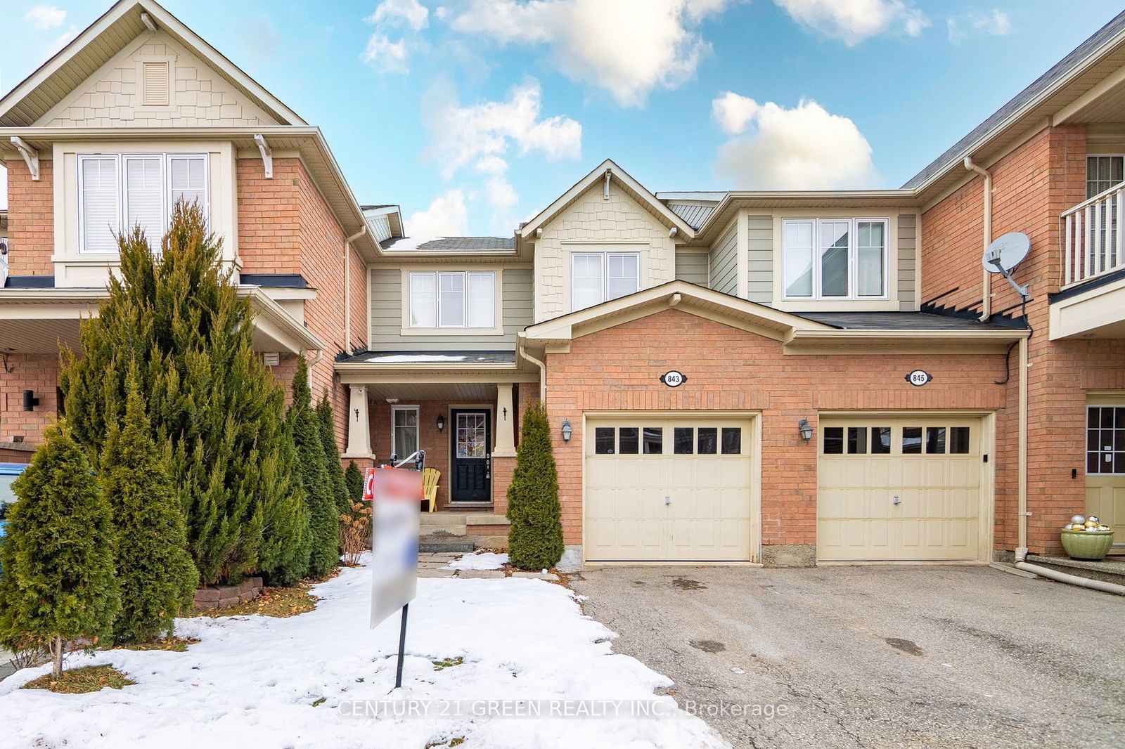 Townhouse for sale at 843 Gifford Crescent, Milton, 1028 - CO Coates, L9T 0L2 - MLS: W11932006