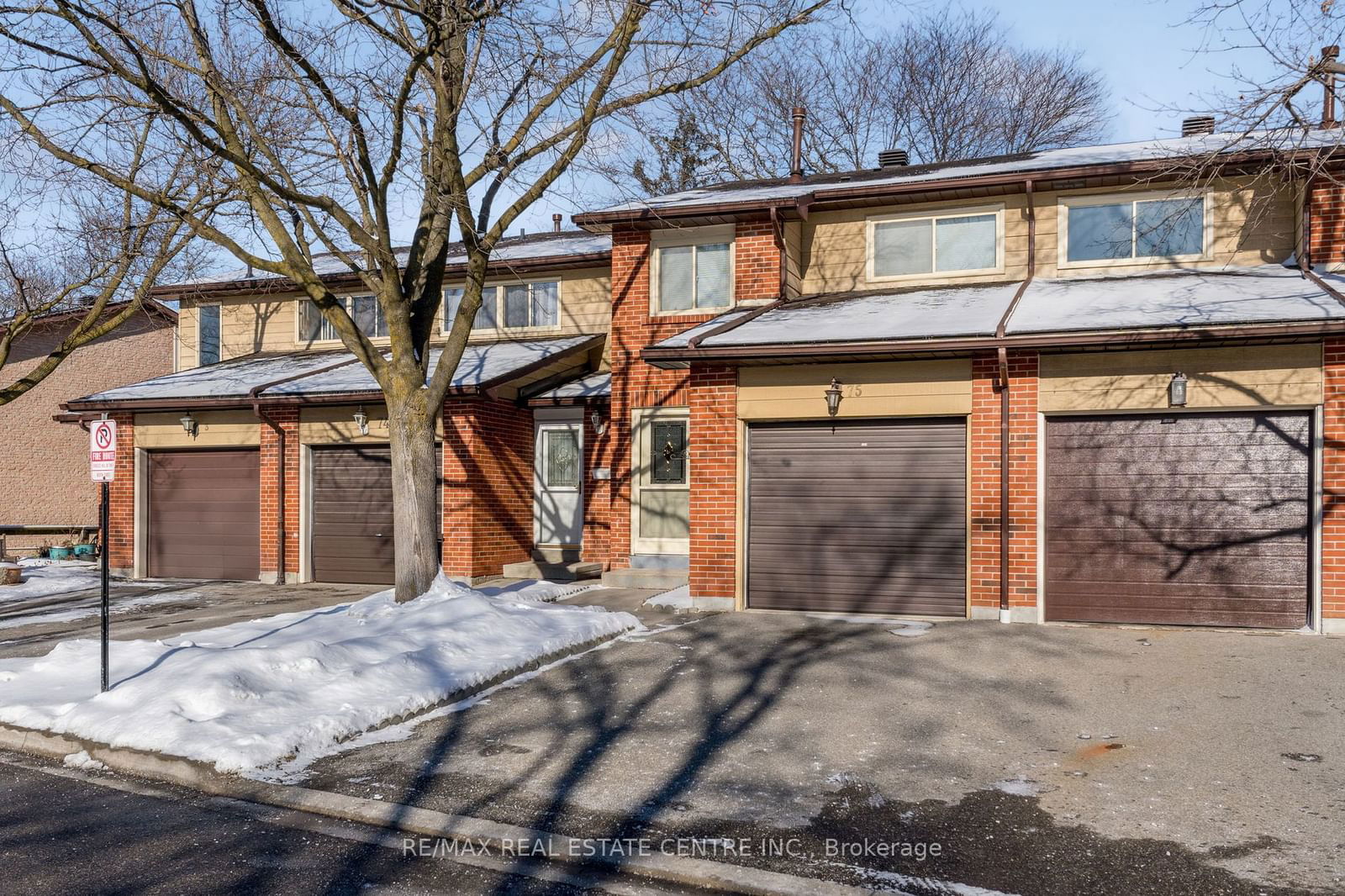 Townhouse for sale at 75 Foster Crescent, Brampton, Brampton North, L6V 3M8 - MLS: W11932189